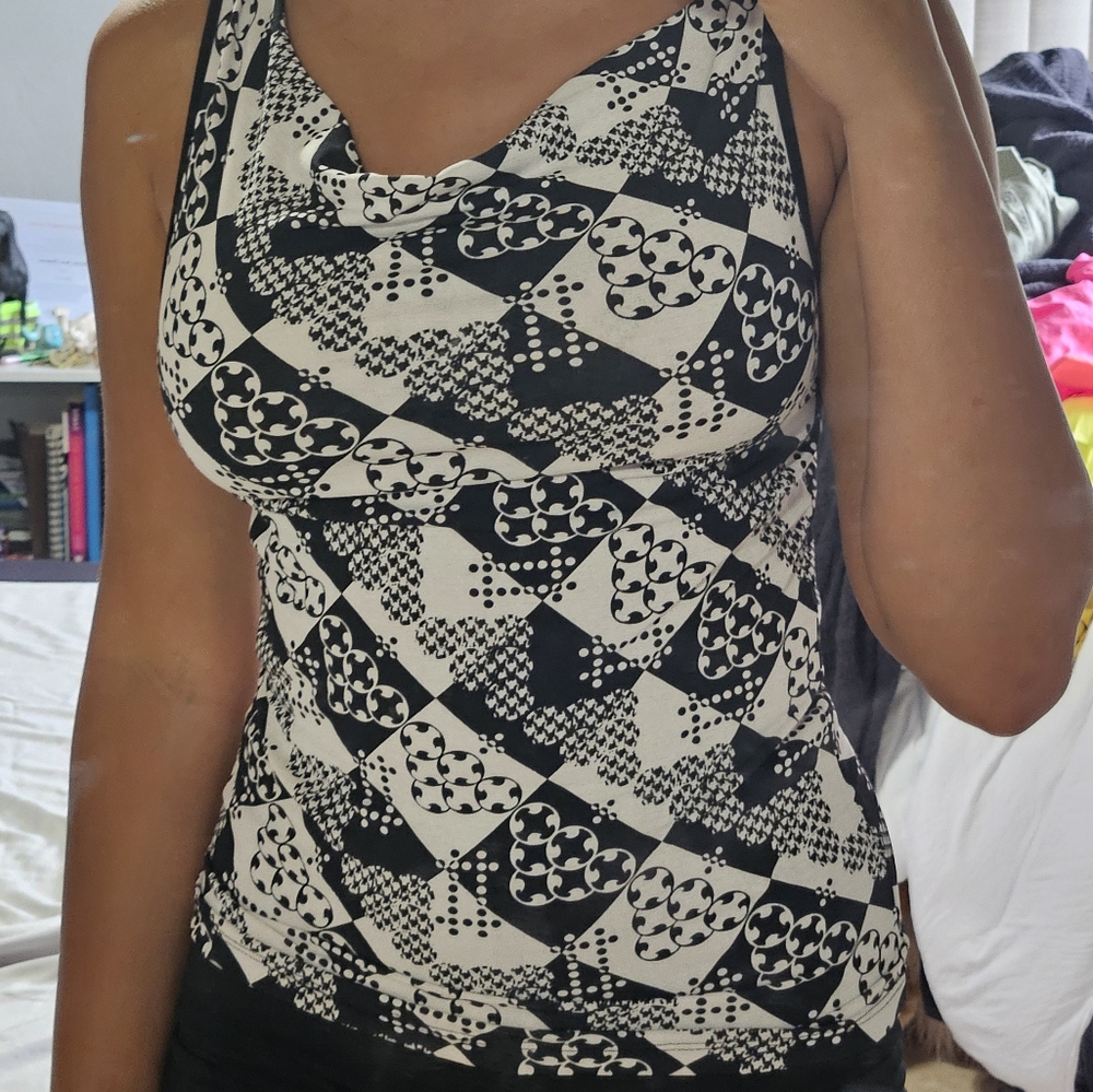 Black and white tank blouse